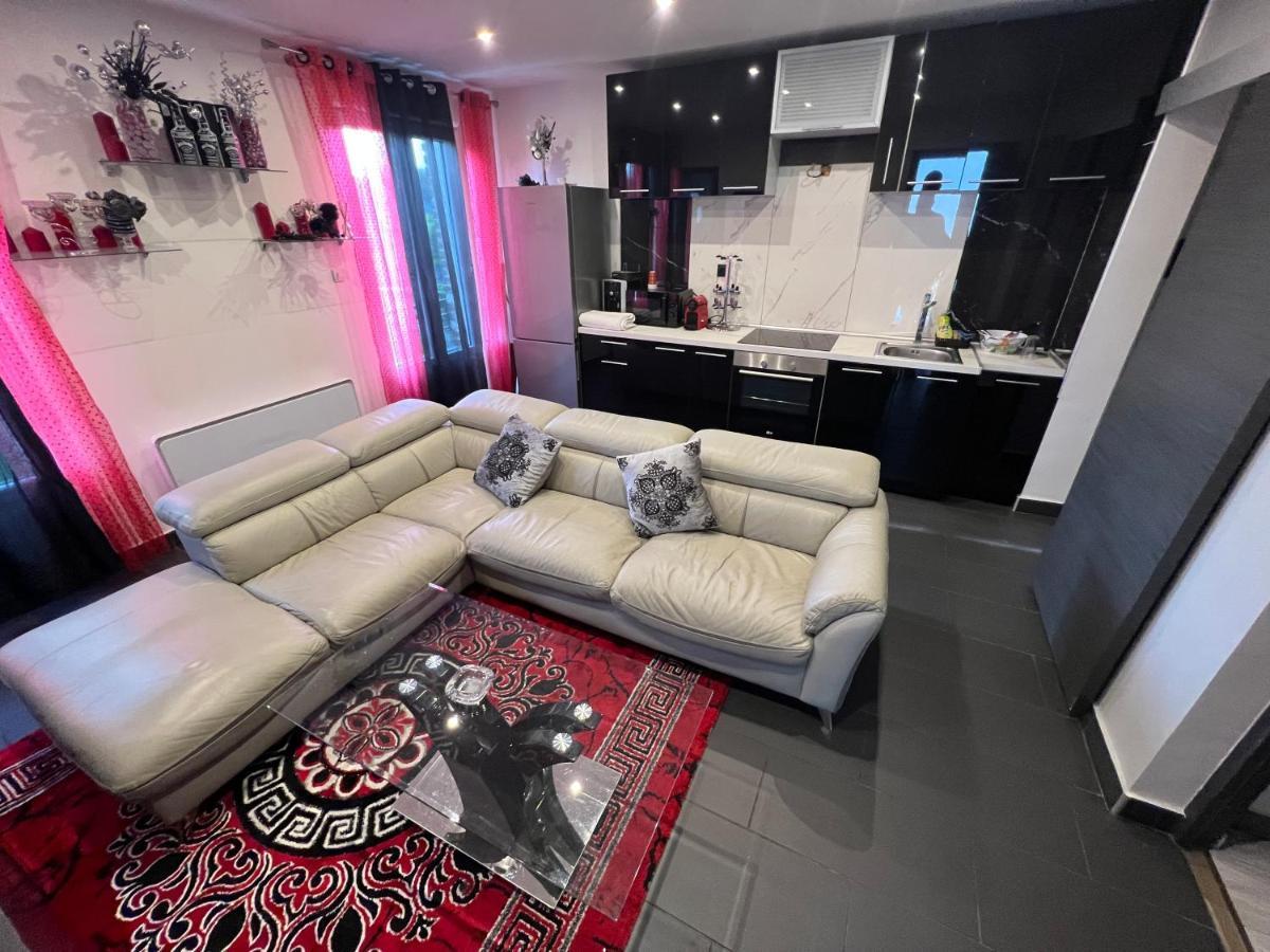 Zekri Daire Livry-Gargan Dış mekan fotoğraf