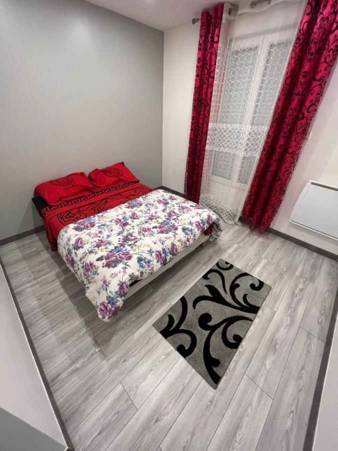 Zekri Daire Livry-Gargan Dış mekan fotoğraf